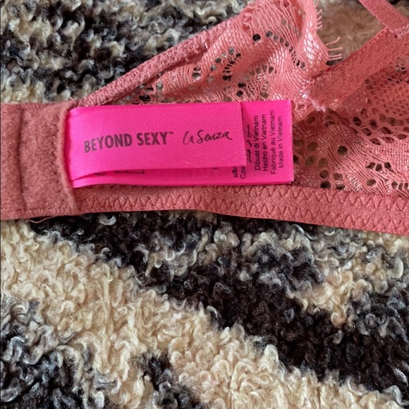 Bra - Picture 4 of 4